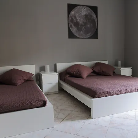 Kosmos فندق مبيت وإفطار سيراكوزا