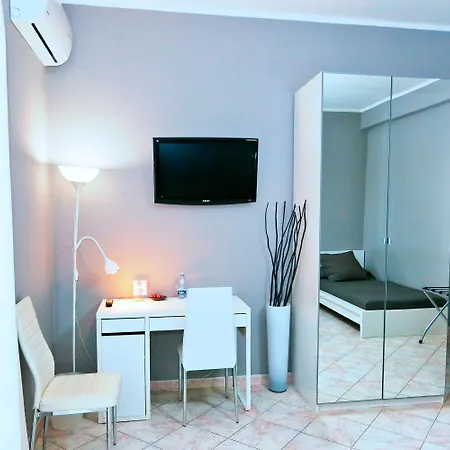 Kosmos Συρακούσες