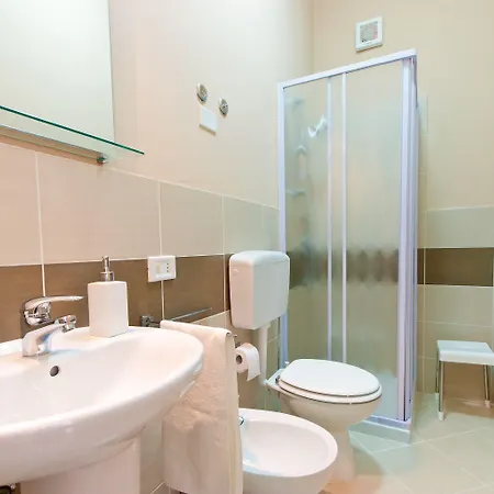 Kosmos Bed & Breakfast Syracuse