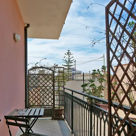 Bed & Breakfast Kosmos Syracuse