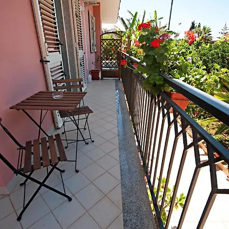 Bed and breakfast Kosmos Syracuse
