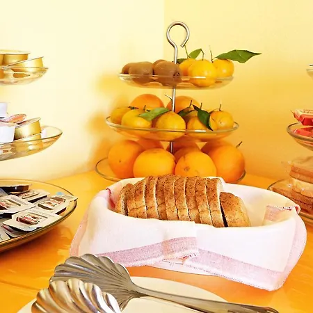 Kosmos Bed and breakfast 3*
