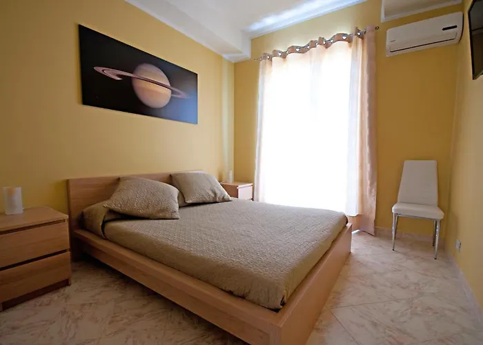 Kosmos Bed & Breakfast 3*